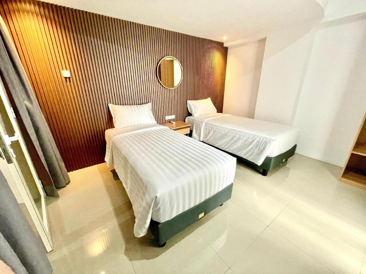 Pondokcabe Hilir Nemuru Hotel Ciputat מראה חיצוני תמונה