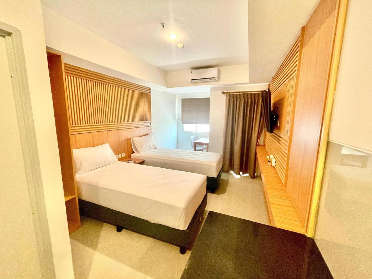 Pondokcabe Hilir Nemuru Hotel Ciputat מראה חיצוני תמונה