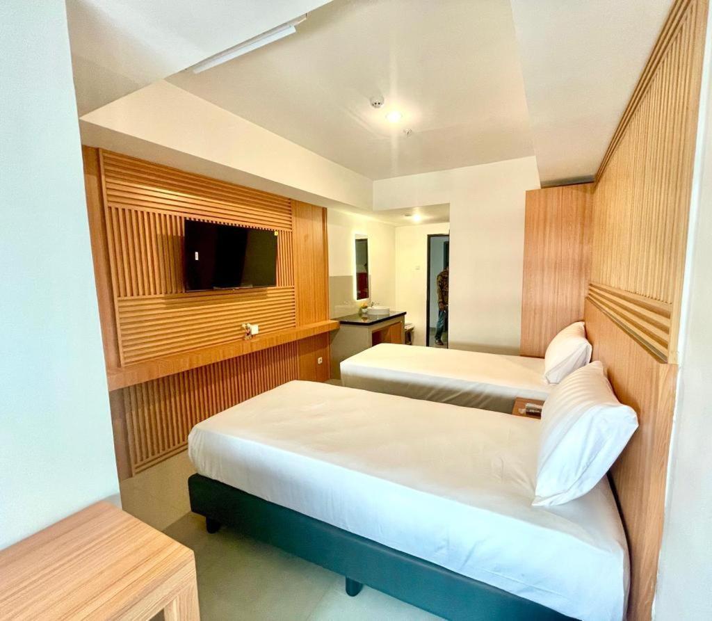 Pondokcabe Hilir Nemuru Hotel Ciputat מראה חיצוני תמונה