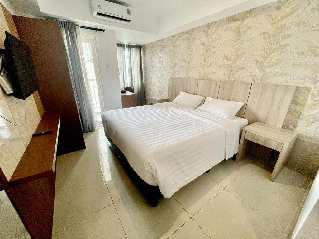 Pondokcabe Hilir Nemuru Hotel Ciputat מראה חיצוני תמונה