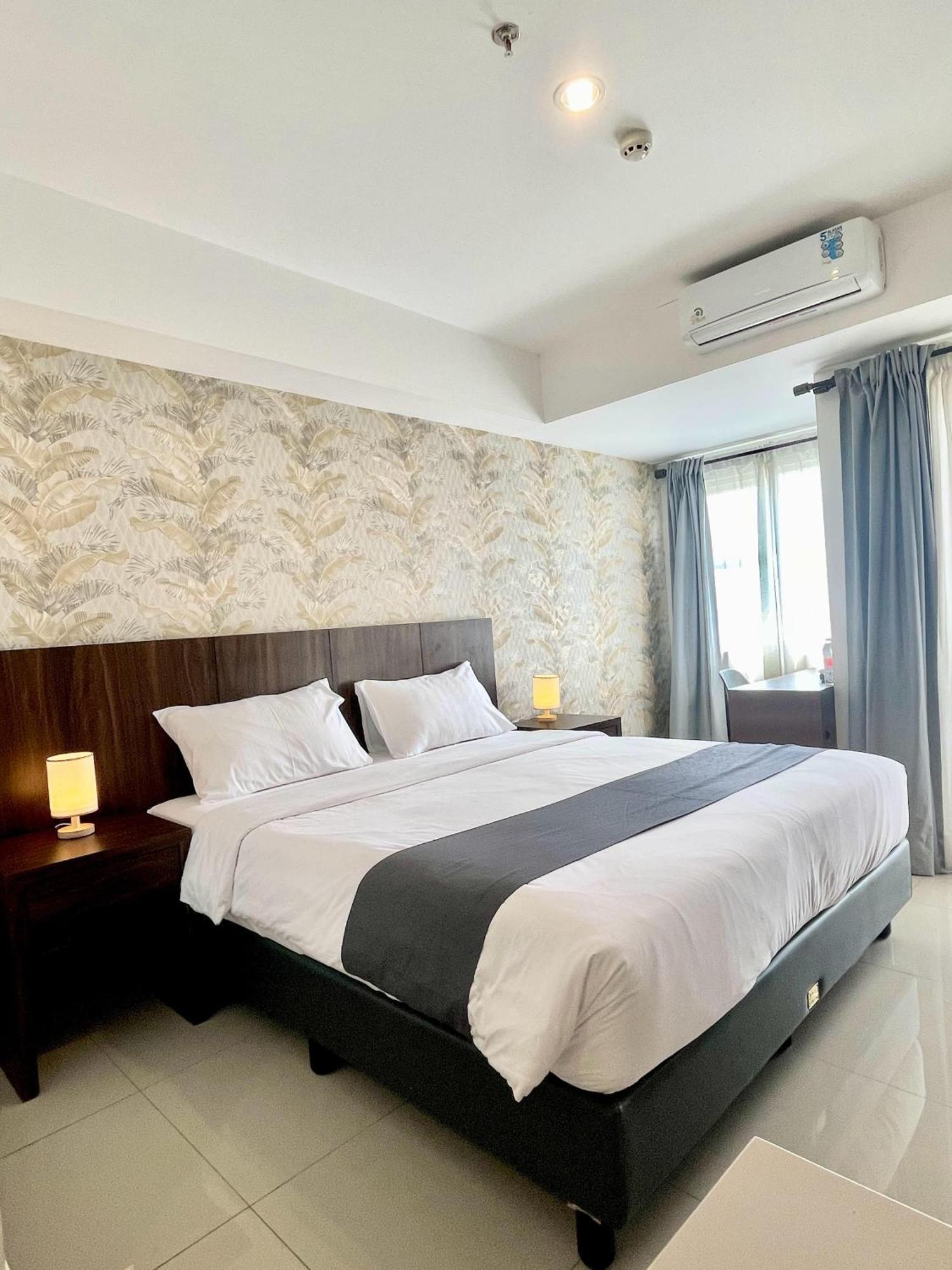 Pondokcabe Hilir Nemuru Hotel Ciputat מראה חיצוני תמונה