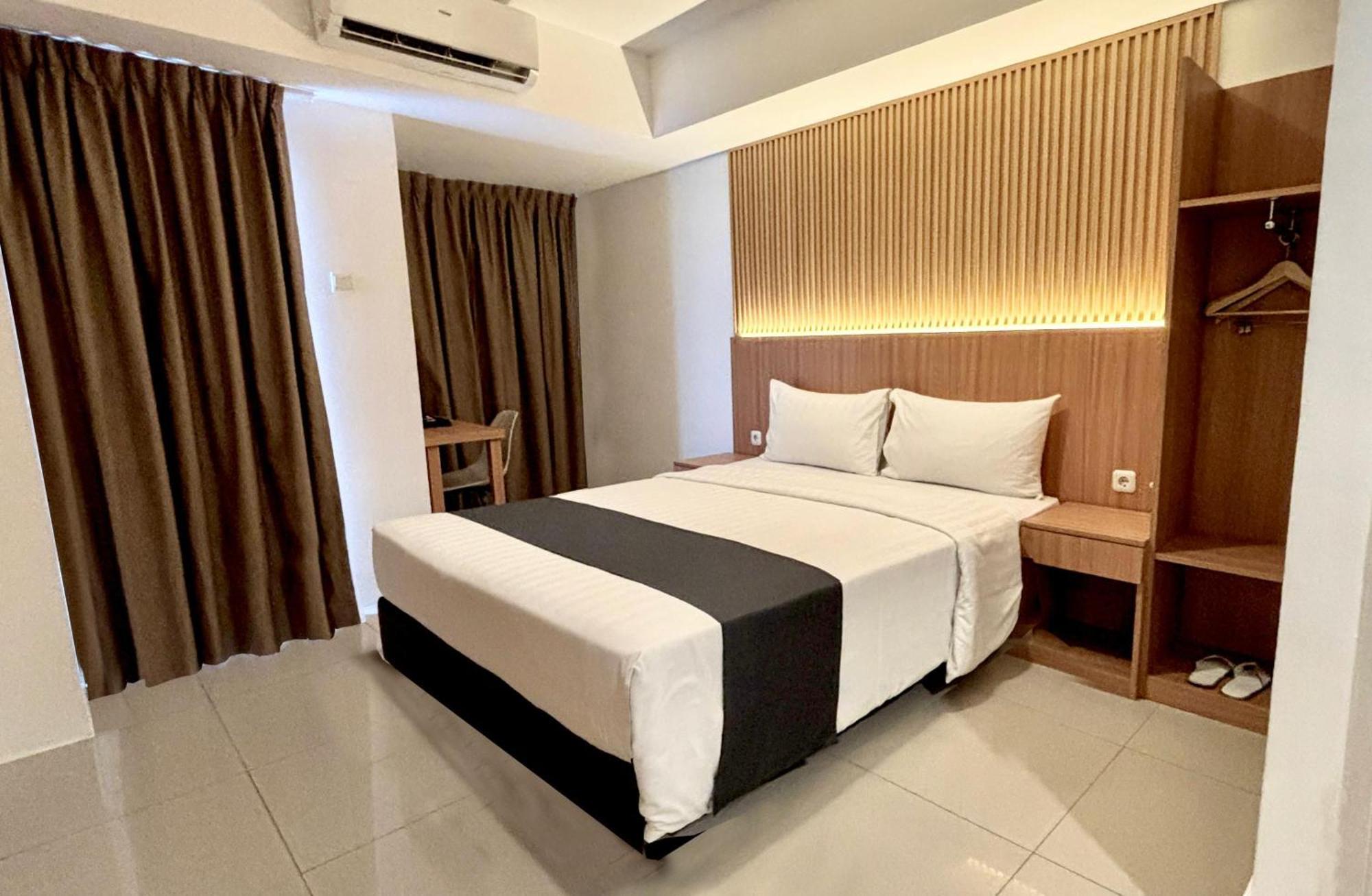 Pondokcabe Hilir Nemuru Hotel Ciputat מראה חיצוני תמונה